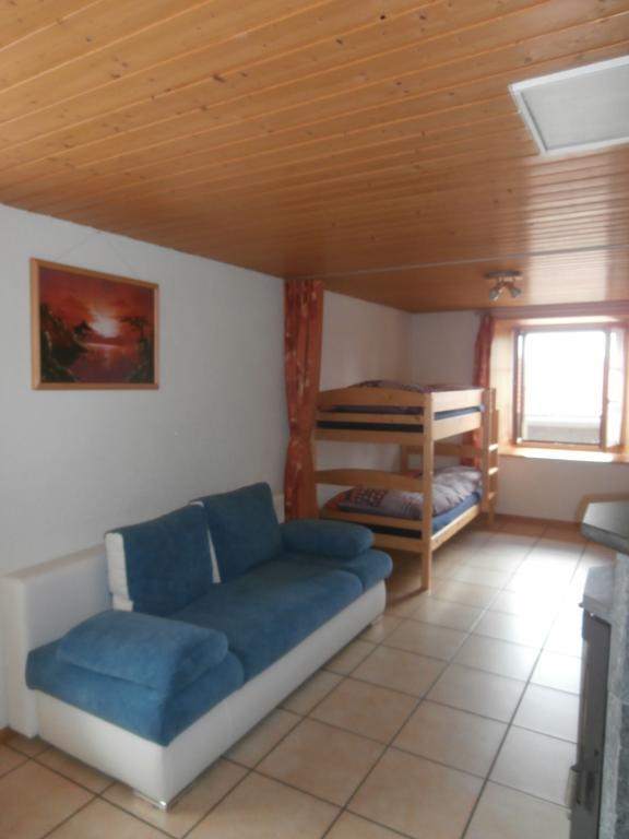 B&B La Ferme De Pouillerel 라쇼드퐁 객실 사진