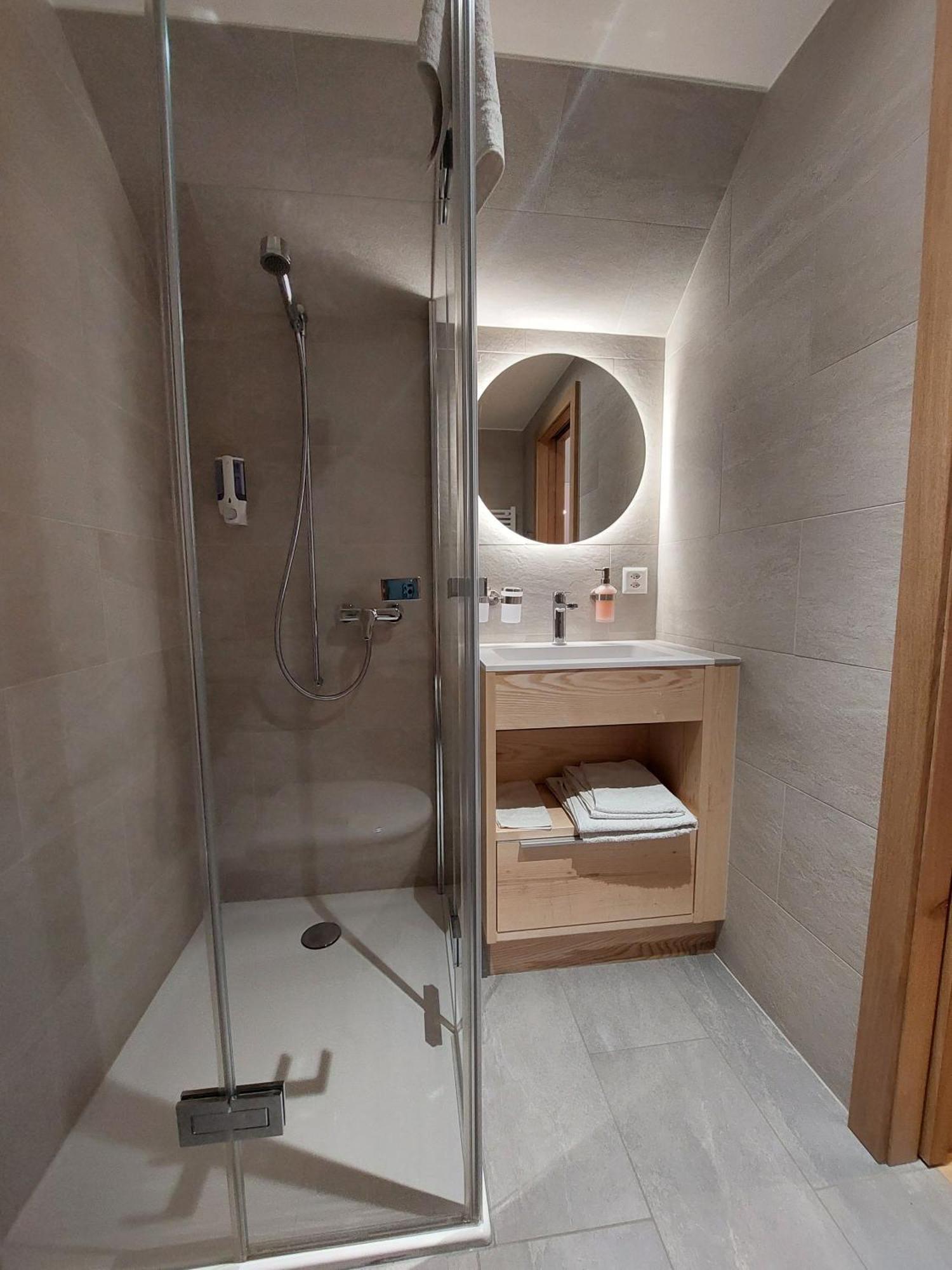 B&B La Ferme De Pouillerel 라쇼드퐁 외부 사진